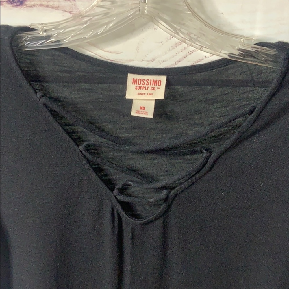 mossimo shirt - Picture 3 of 4